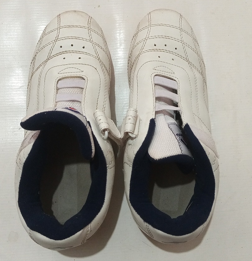 Cuci Sepatu